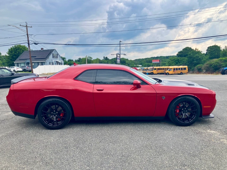2016 Dodge Challenger SRT Hellcat 3rd Gen - Image 4 of 24