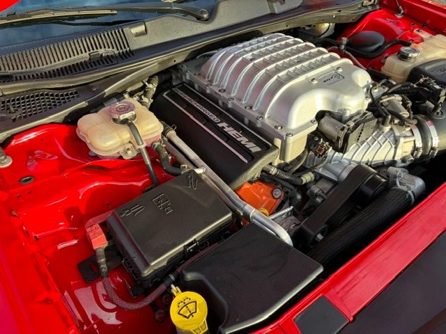 2016 Dodge Challenger SRT Hellcat 3rd Gen - Image 16 of 20