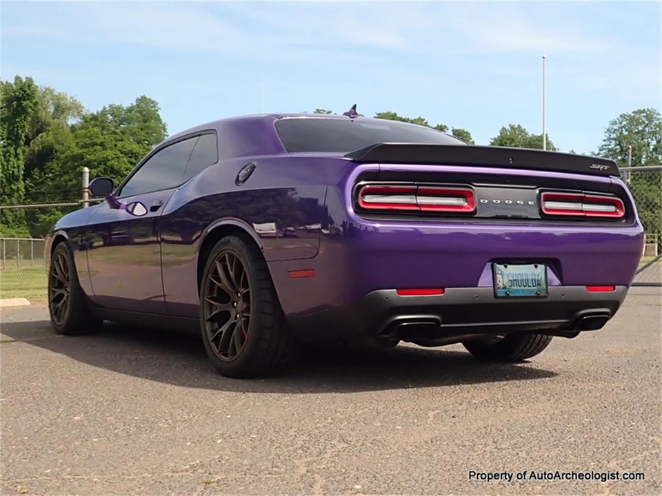 2016 Dodge Challenger SRT Hellcat 3rd Gen - Image 5 of 24