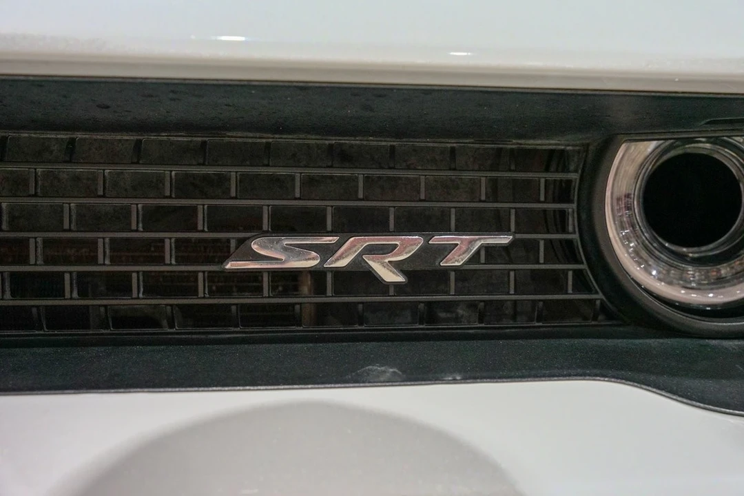 2016 Dodge Challenger SRT Hellcat 3rd Gen - Image 21 of 31