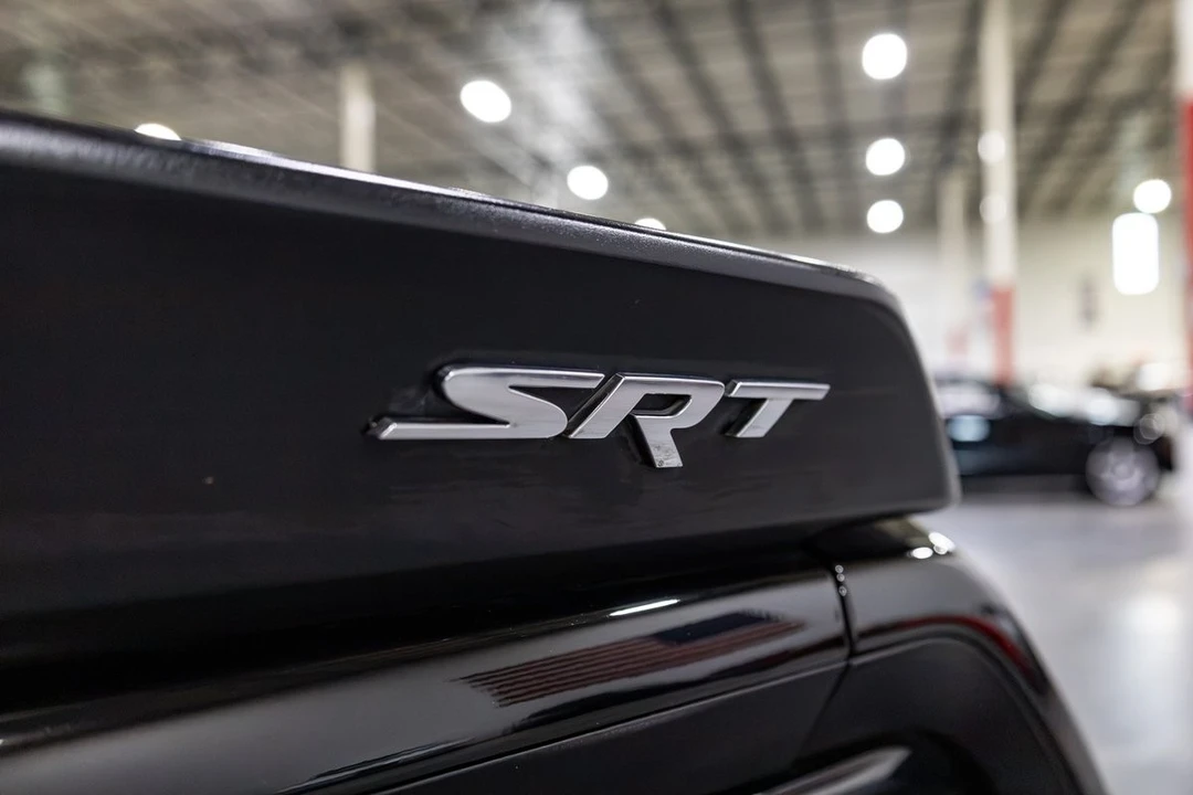 2016 Dodge Challenger SRT Hellcat 3rd Gen - Image 25 of 31