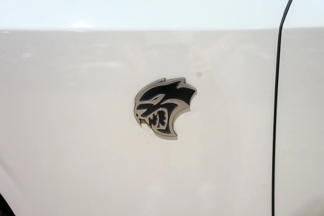 2016 Dodge Challenger SRT Hellcat 3rd Gen - Image 22 of 31