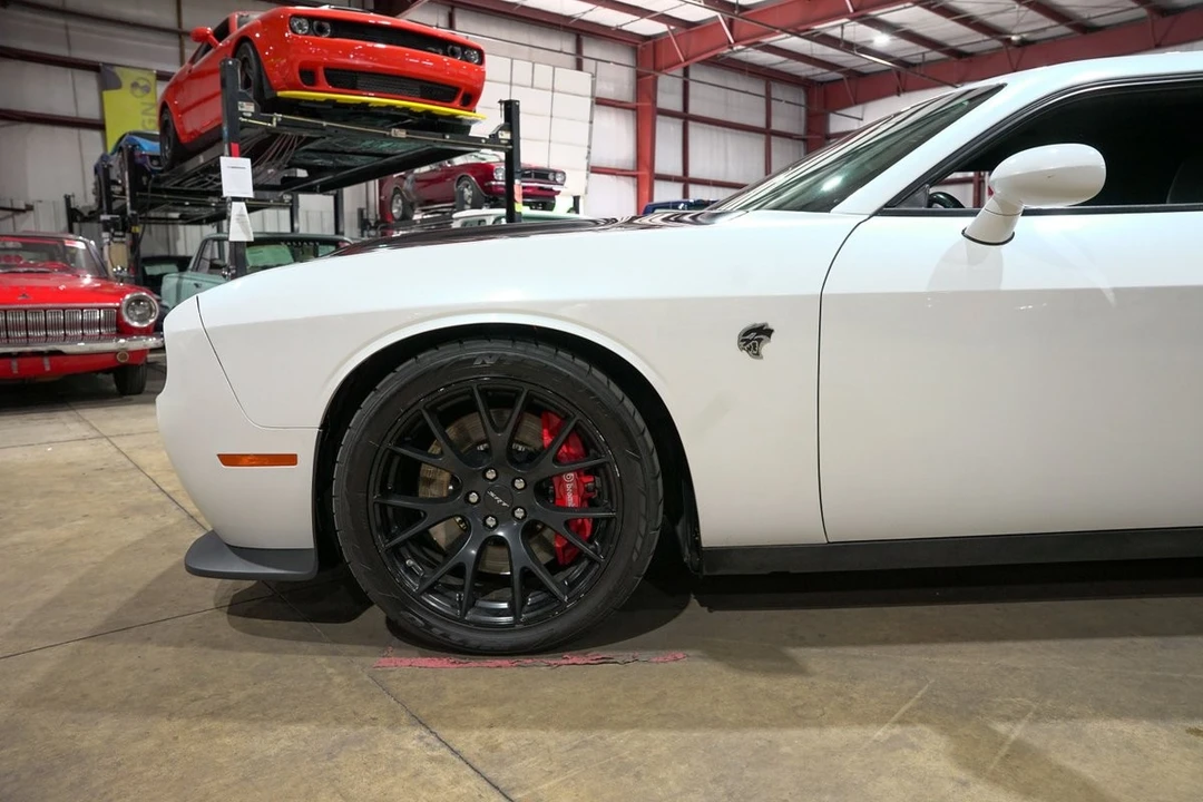 2016 Dodge Challenger SRT Hellcat 3rd Gen - Image 3 of 31