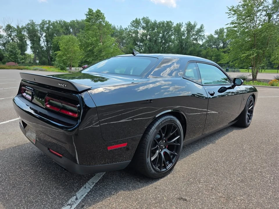 2016 Dodge Challenger SRT Hellcat 3rd Gen - Image 5 of 20