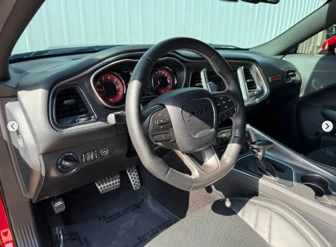 2016 Dodge Challenger SRT Hellcat 3rd Gen - Image 12 of 19
