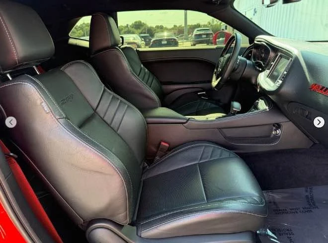 2016 Dodge Challenger SRT Hellcat 3rd Gen - Image 18 of 19