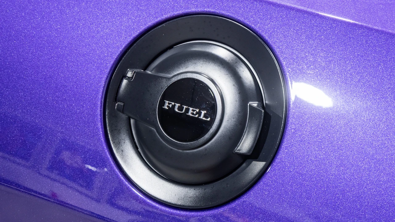 2016 Dodge Challenger SRT Hellcat 3rd Gen - Image 31 of 31