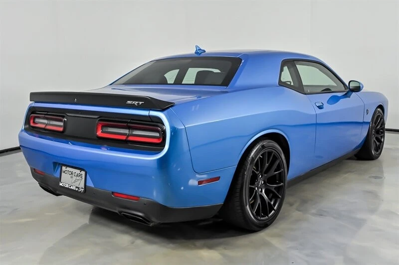 2016 Dodge Challenger SRT Hellcat 3rd Gen - Image 10 of 31