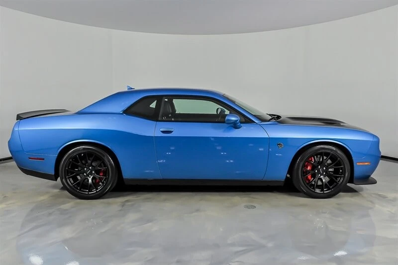 2016 Dodge Challenger SRT Hellcat 3rd Gen - Image 11 of 31