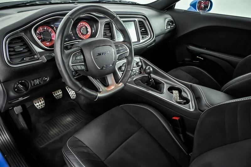 2016 Dodge Challenger SRT Hellcat 3rd Gen - Image 16 of 31