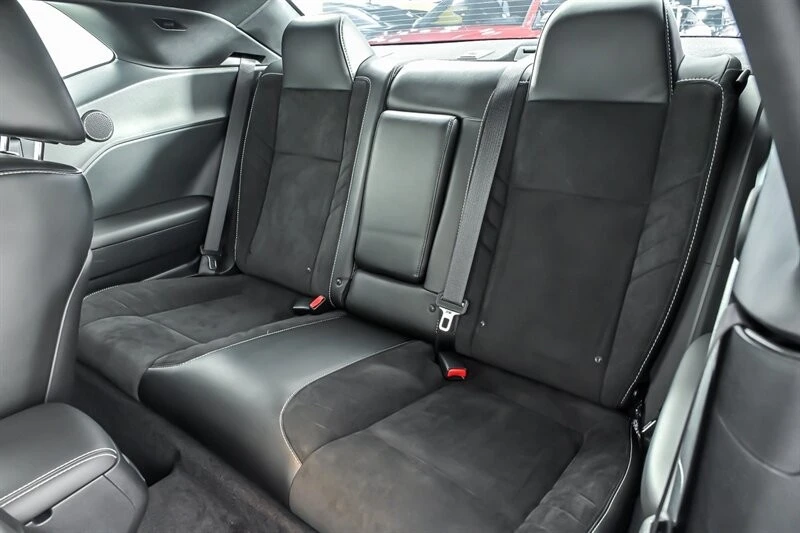 2016 Dodge Challenger SRT Hellcat 3rd Gen - Image 19 of 31