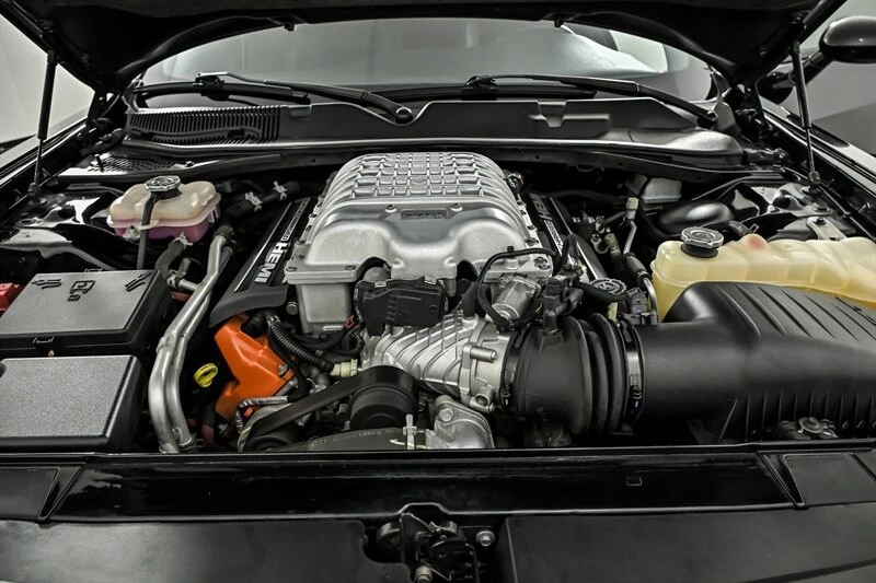 2016 Dodge Challenger SRT Hellcat 3rd Gen - Image 12 of 29