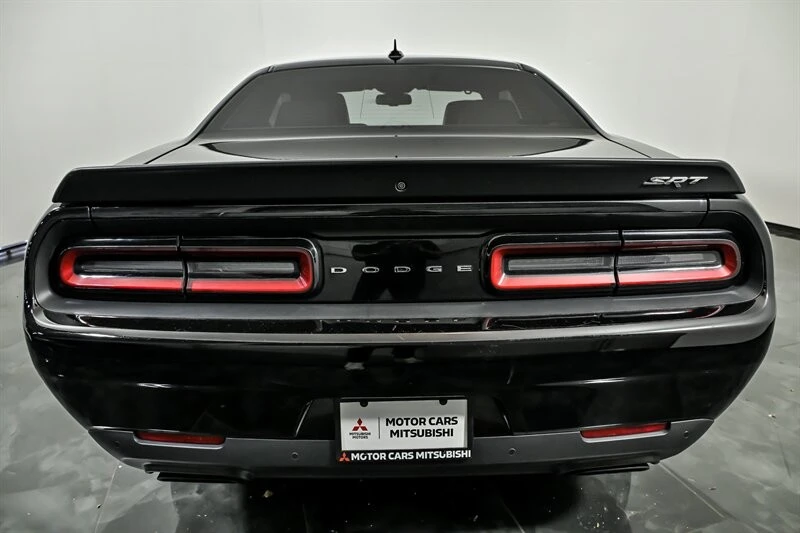 2016 Dodge Challenger SRT Hellcat 3rd Gen - Image 8 of 29