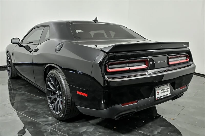 2016 Dodge Challenger SRT Hellcat 3rd Gen - Image 7 of 29