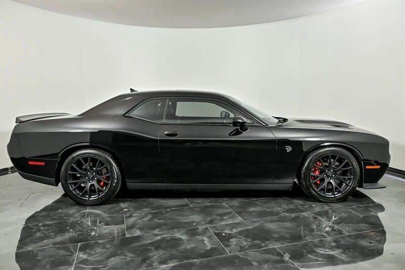2016 Dodge Challenger SRT Hellcat 3rd Gen - Image 10 of 29