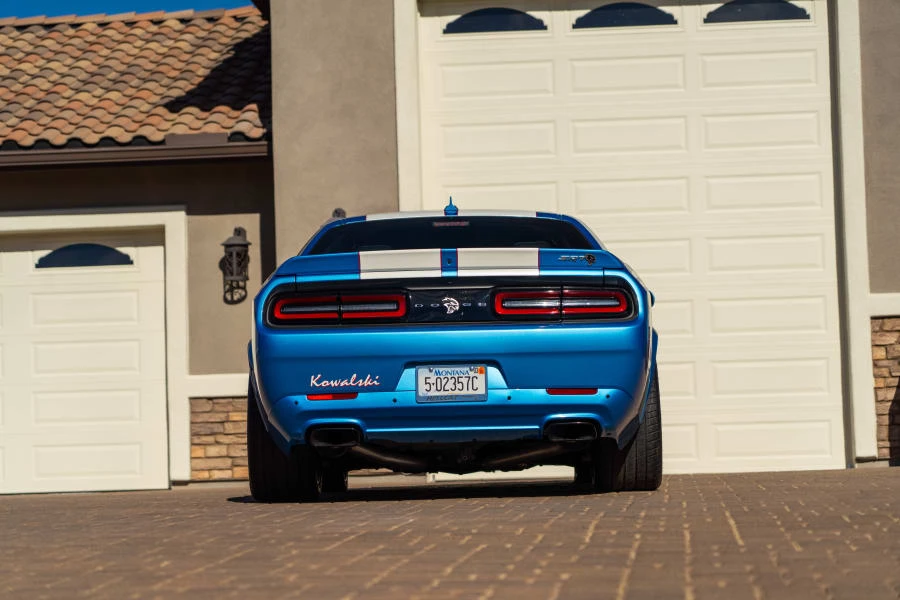 2016 Dodge Challenger SRT Hellcat 3rd Gen - Image 5 of 26