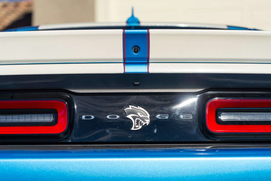2016 Dodge Challenger SRT Hellcat 3rd Gen - Image 16 of 26
