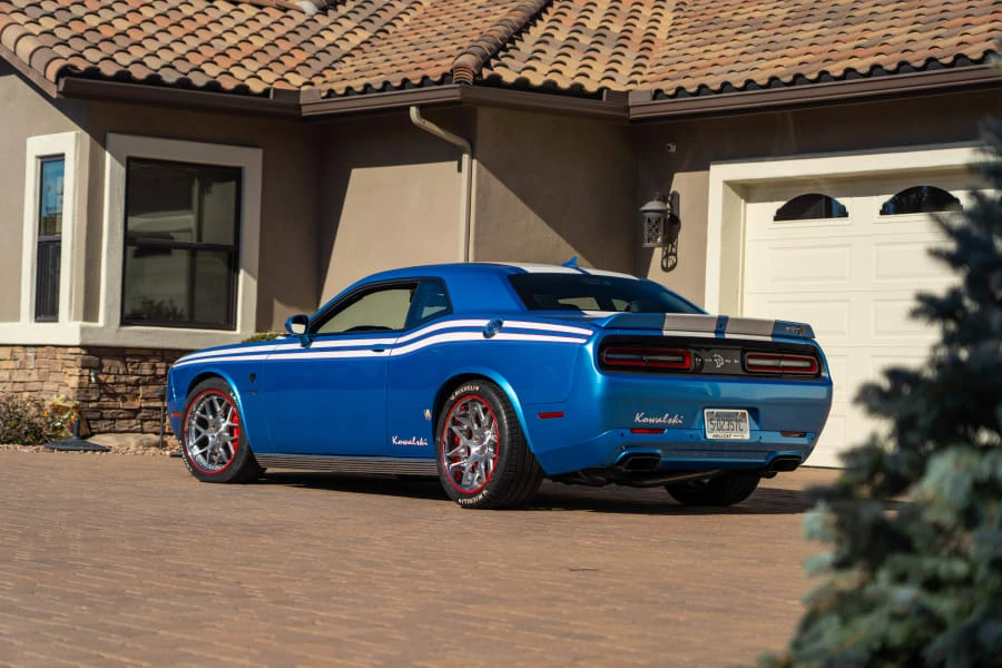 2016 Dodge Challenger SRT Hellcat 3rd Gen - Image 11 of 26