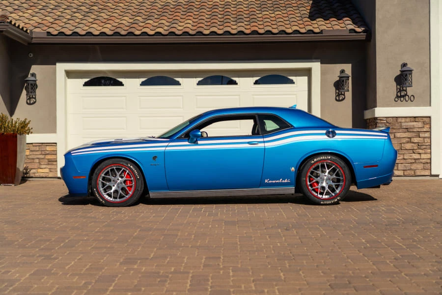 2016 Dodge Challenger SRT Hellcat 3rd Gen - Image 15 of 26