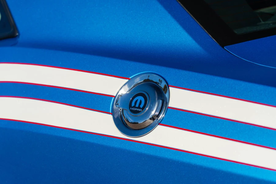 2016 Dodge Challenger SRT Hellcat 3rd Gen - Image 17 of 26