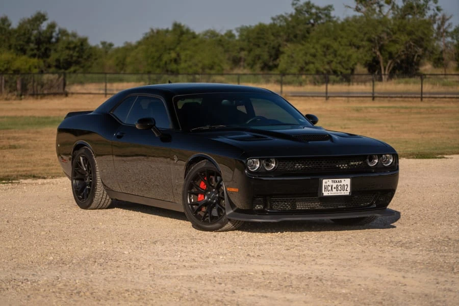 2016 Dodge Challenger SRT Hellcat 3rd Gen - Image 19 of 31
