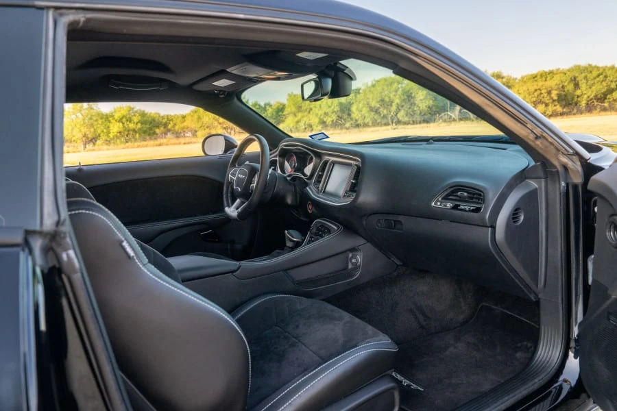 2016 Dodge Challenger SRT Hellcat 3rd Gen - Image 21 of 31