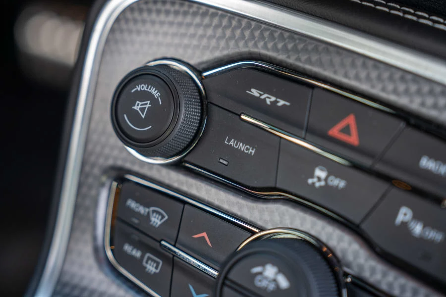 2016 Dodge Challenger SRT Hellcat 3rd Gen - Image 23 of 31