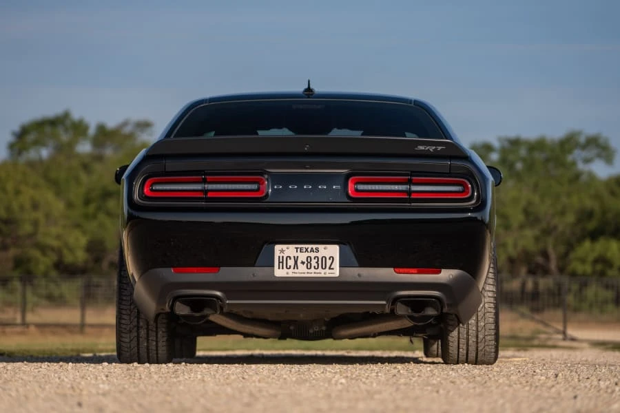 2016 Dodge Challenger SRT Hellcat 3rd Gen - Image 5 of 31