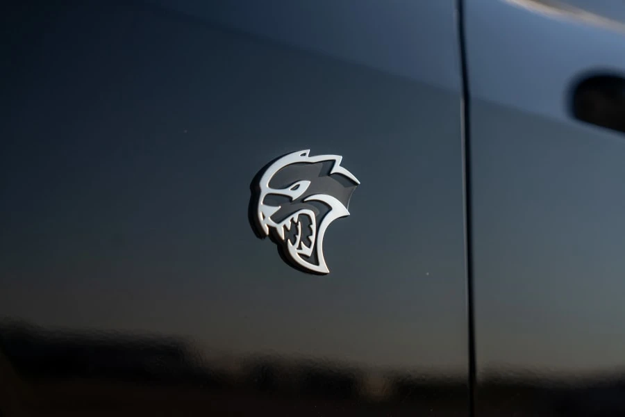 2016 Dodge Challenger SRT Hellcat 3rd Gen - Image 13 of 31