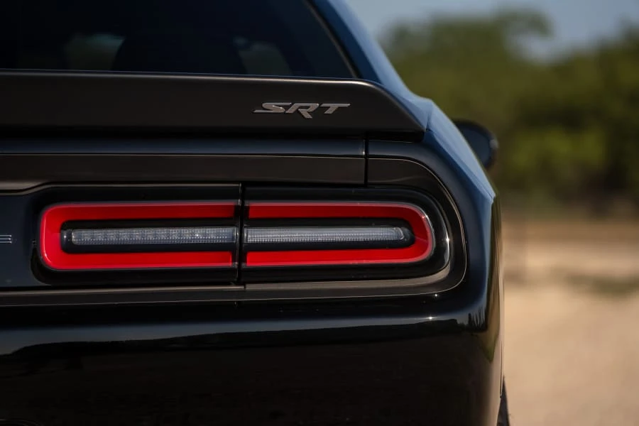 2016 Dodge Challenger SRT Hellcat 3rd Gen - Image 15 of 31