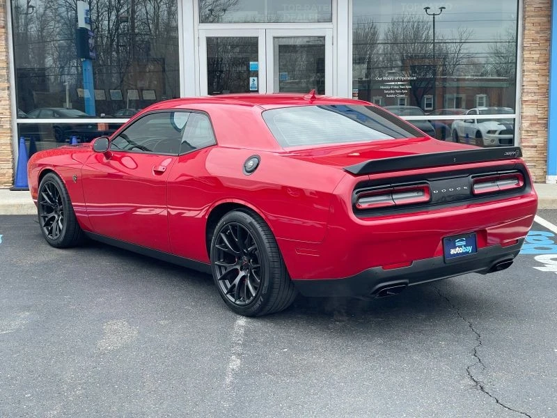 2016 Dodge Challenger SRT Hellcat 3rd Gen - Image 11 of 12