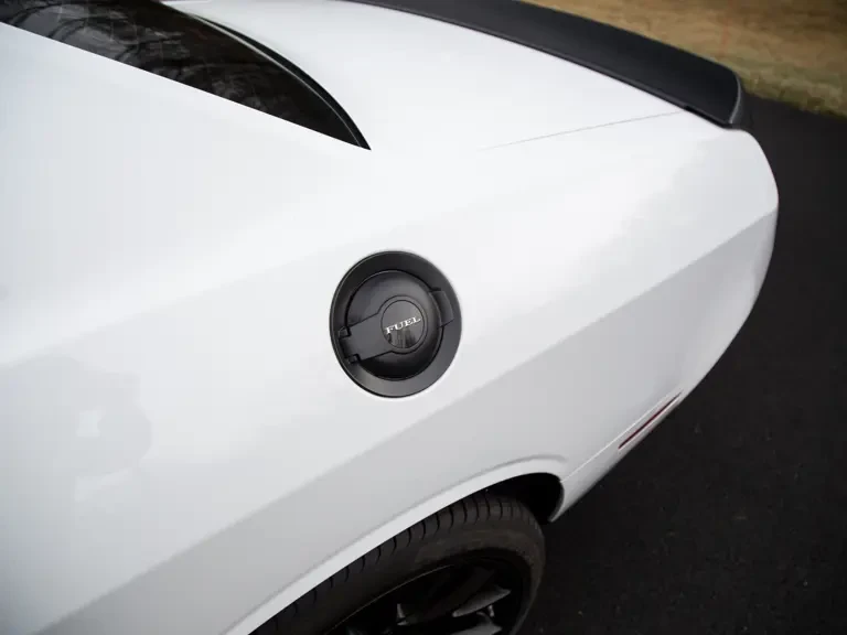 2016 Dodge Challenger SRT Hellcat 3rd Gen - Image 16 of 19