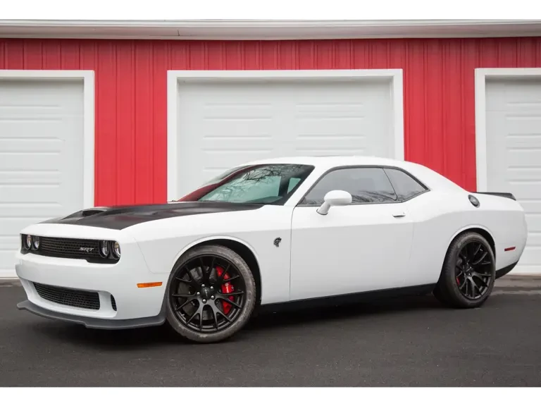 2016 Dodge Challenger SRT Hellcat 3rd Gen - Image 2 of 19