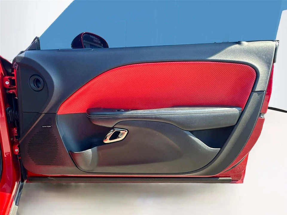 2016 Dodge Challenger SRT Hellcat 3rd Gen - Image 15 of 15