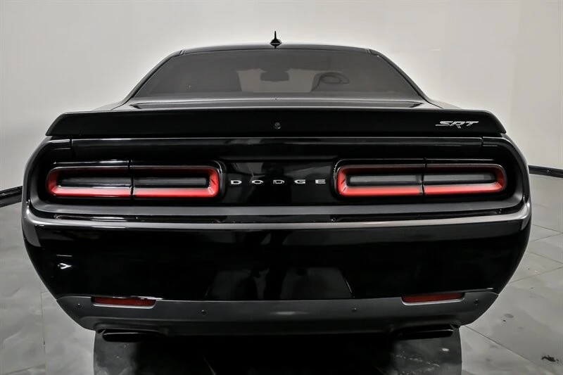 2016 Dodge Challenger SRT Hellcat 3rd Gen - Image 9 of 21