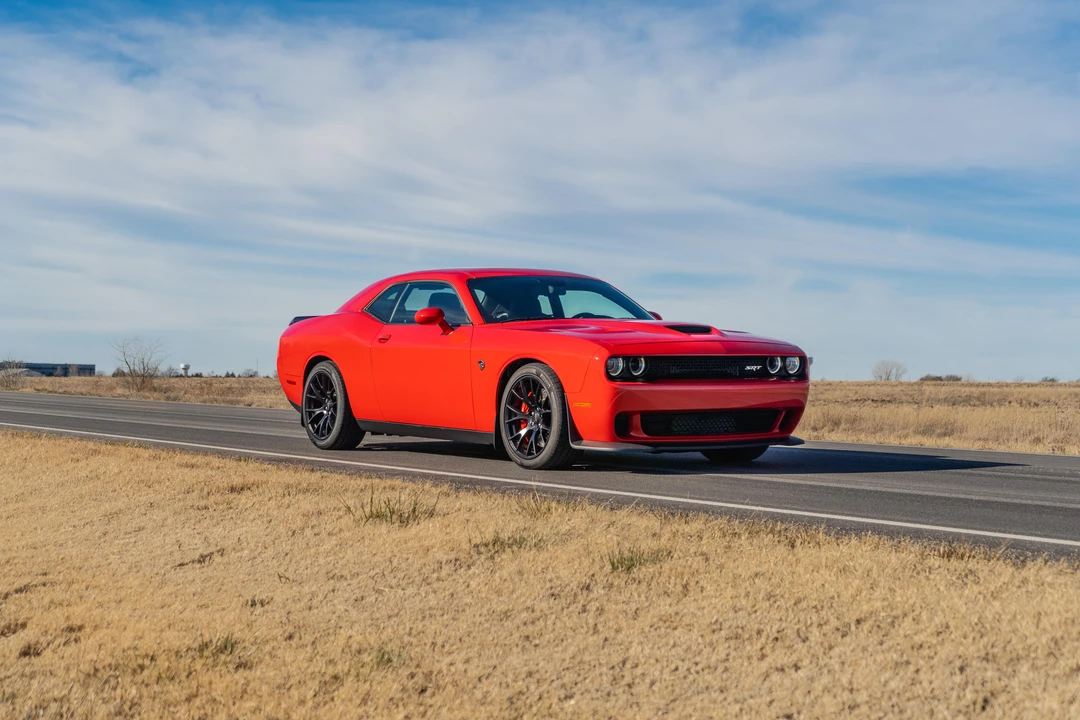 2016 Dodge Challenger SRT Hellcat 3rd Gen - Image 20 of 31