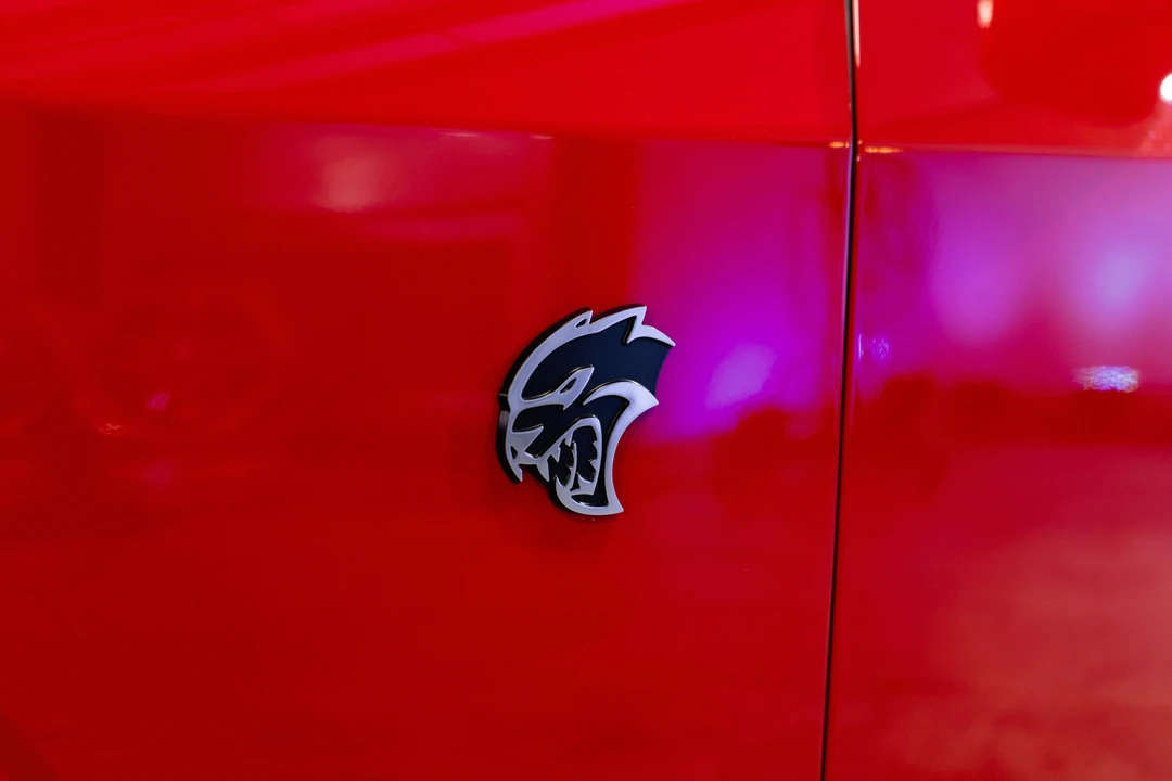 2016 Dodge Challenger SRT Hellcat 3rd Gen - Image 30 of 31