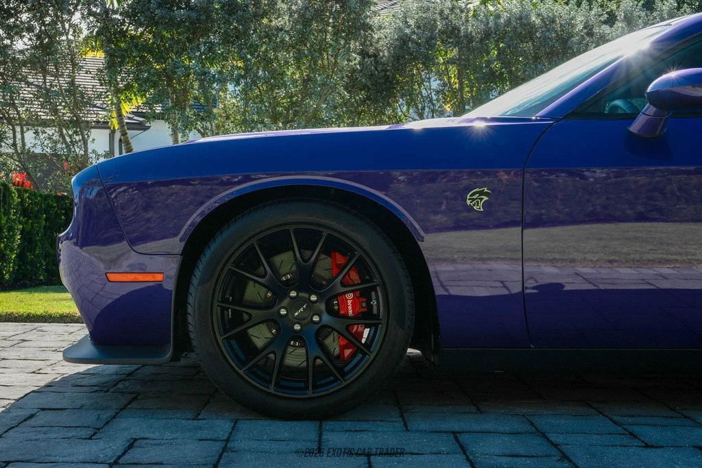 2016 Dodge Challenger SRT Hellcat 3rd Gen - Image 4 of 12
