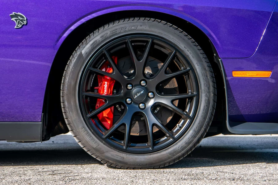 2016 Dodge Challenger SRT Hellcat 3rd Gen - Image 10 of 31