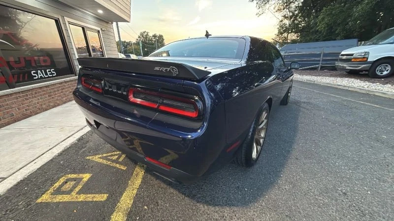 2016 Dodge Challenger SRT Hellcat 3rd Gen - Image 6 of 12