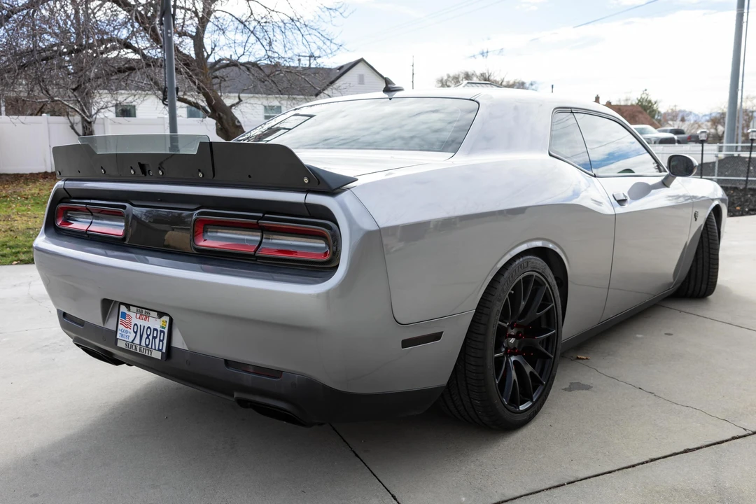 2016 Dodge Challenger SRT Hellcat 3rd Gen - Image 4 of 31