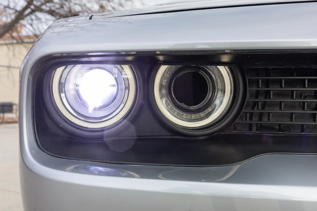 2016 Dodge Challenger SRT Hellcat 3rd Gen - Image 15 of 31