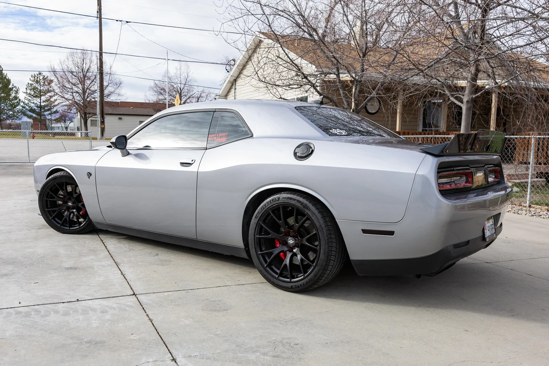 2016 Dodge Challenger SRT Hellcat 3rd Gen - Image 9 of 31