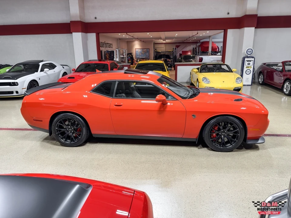 2016 Dodge Challenger SRT Hellcat 3rd Gen - Image 6 of 21