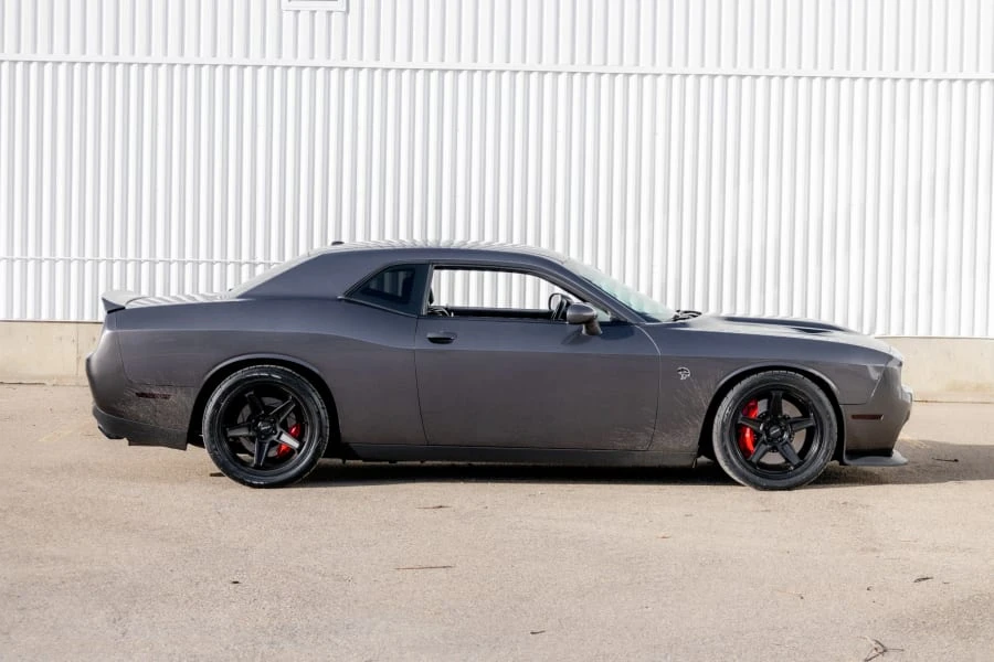 2016 Dodge Challenger SRT Hellcat 3rd Gen - Image 9 of 14