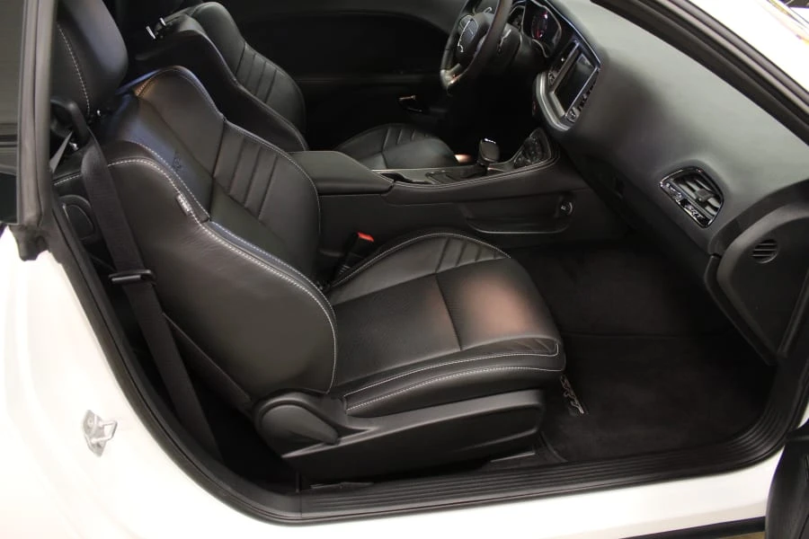 2016 Dodge Challenger SRT Hellcat 3rd Gen - Image 5 of 8