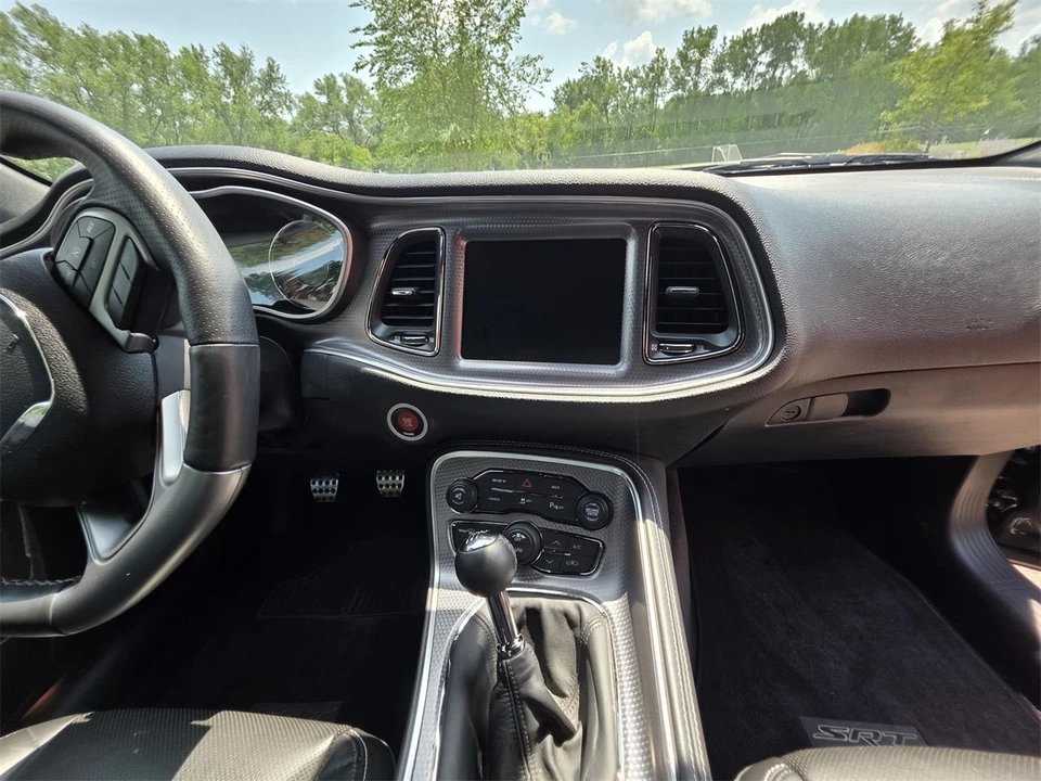 2016 Dodge Challenger SRT Hellcat 3rd Gen - Image 29 of 31
