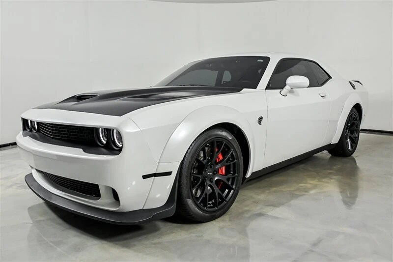 2016 Dodge Challenger SRT Hellcat 3rd Gen - Image 5 of 28