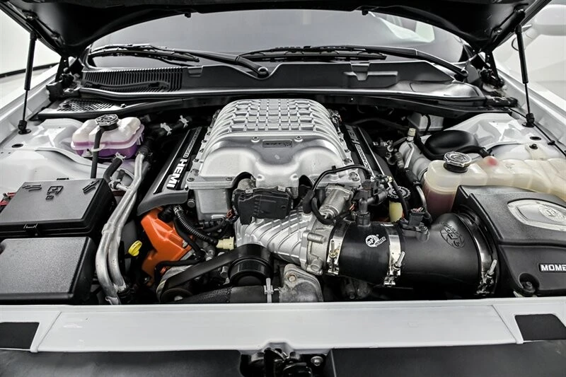 2016 Dodge Challenger SRT Hellcat 3rd Gen - Image 11 of 28