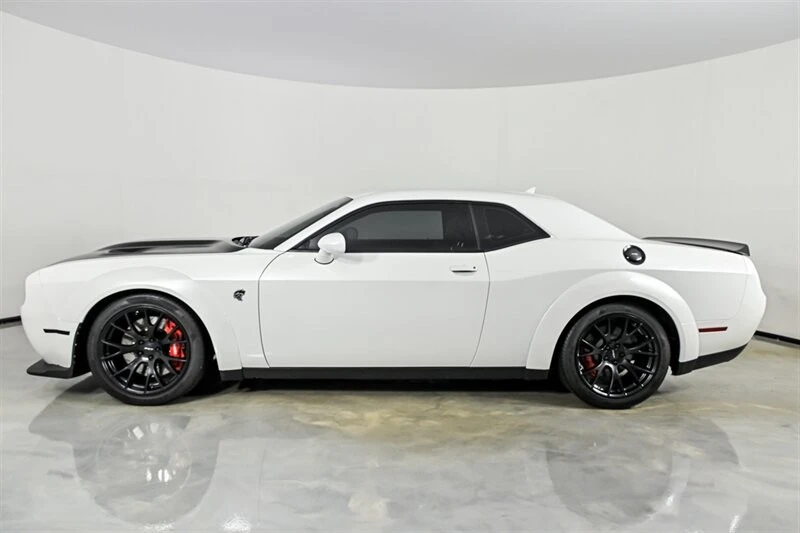 2016 Dodge Challenger SRT Hellcat 3rd Gen - Image 6 of 28